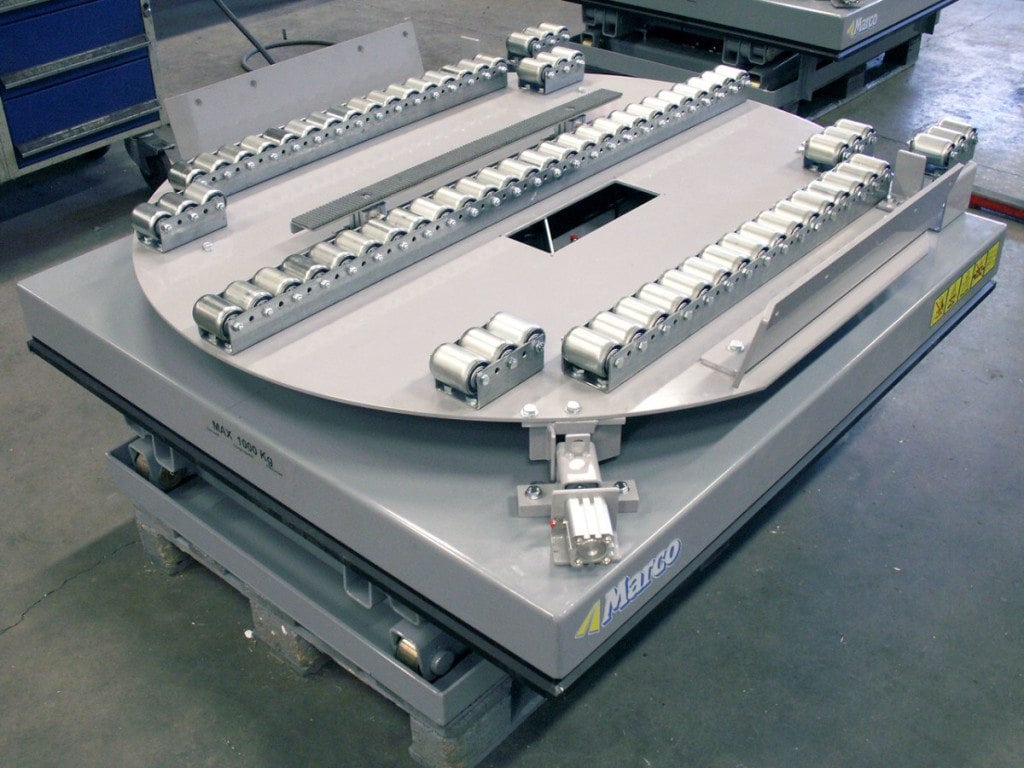 MH Modules PA1500 Turntable With Rollbar Stop Lock On Lift Table